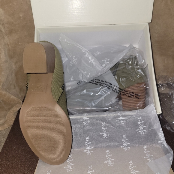 Style & Co. - Picture 2 of 8